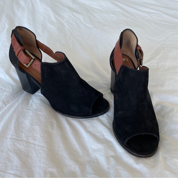Anthropologie Emma Go Peep-toe Black Suede Heel Booties Handmade in Spain - Picture 2 of 9